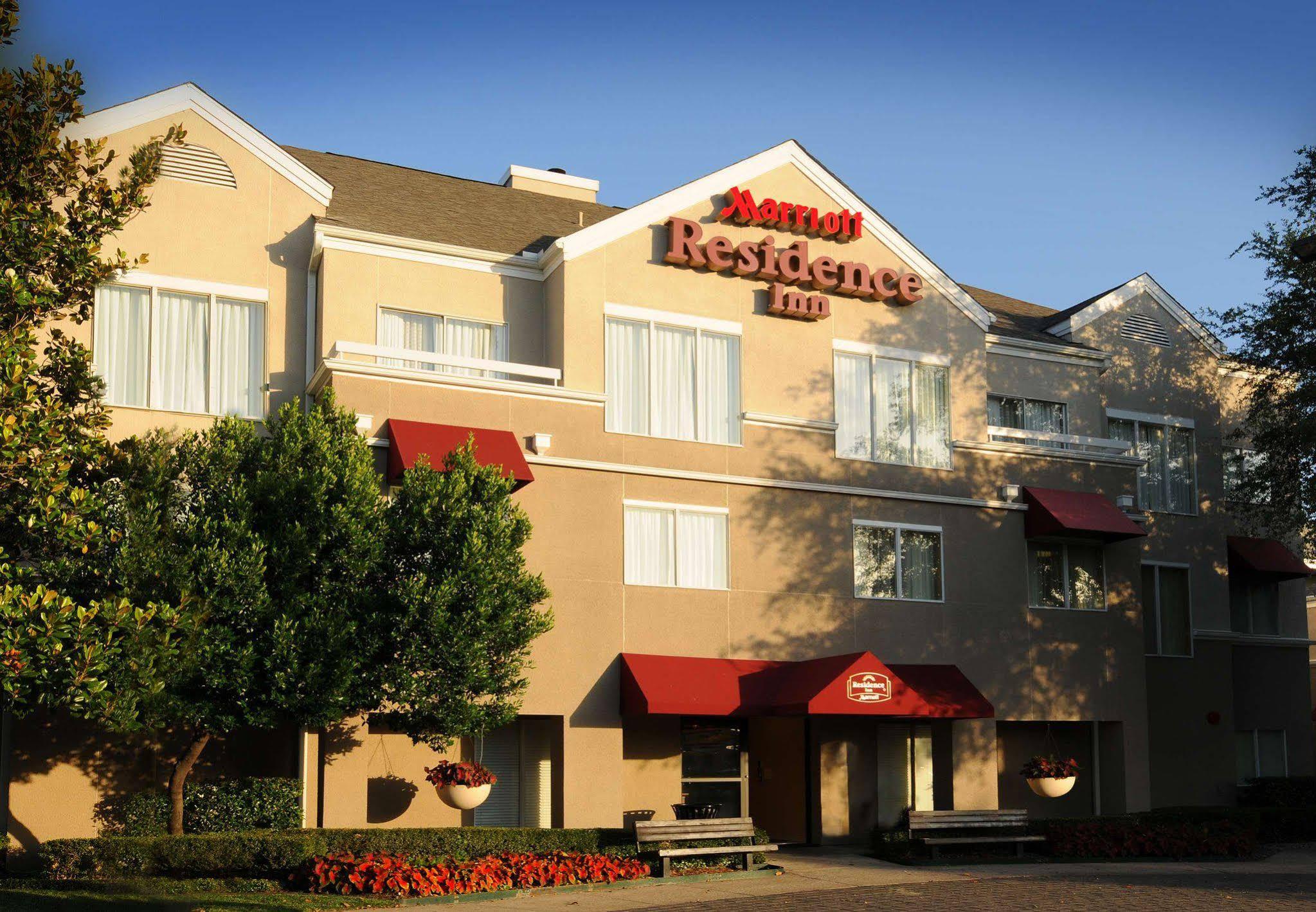 Sonesta Es Suites Dallas Medical Market Center מראה חיצוני תמונה