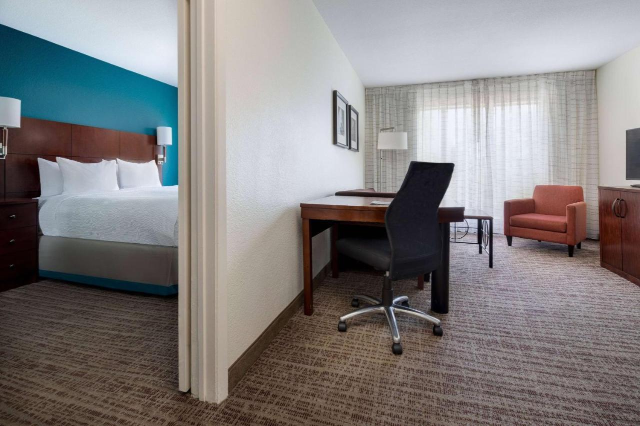 Sonesta Es Suites Dallas Medical Market Center מראה חיצוני תמונה