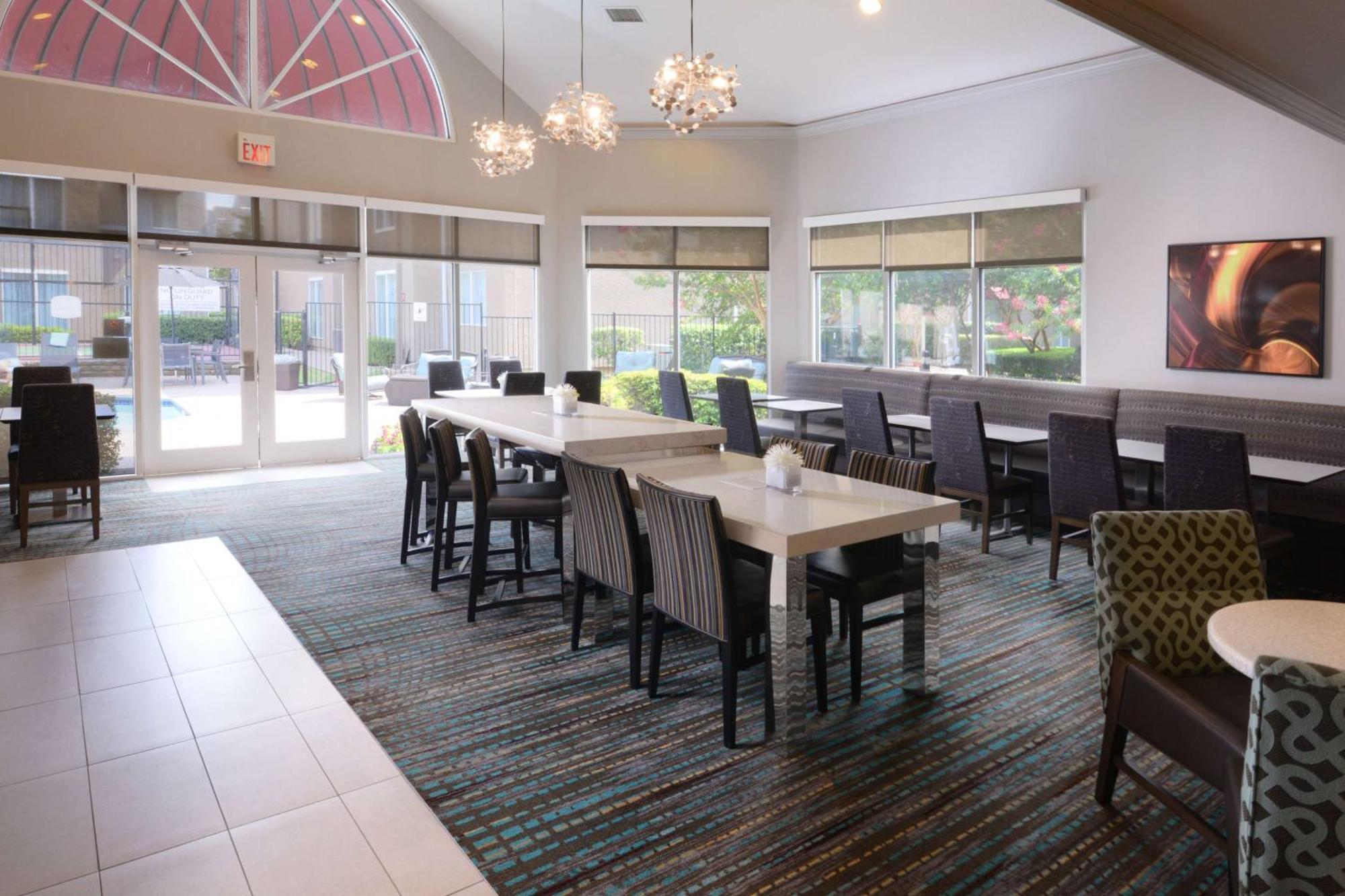 Sonesta Es Suites Dallas Medical Market Center מראה חיצוני תמונה